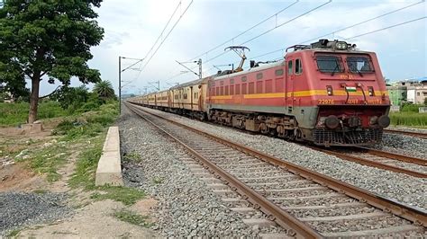 Kanpur Wap With Jammu Tawi Sambalpur Exp Skip With Mps Entering