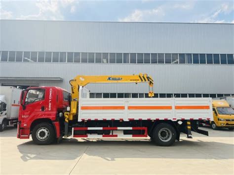 Cheap Price Isuzu Giga 4X2 6 3ton Telescopic Boom Crane Trucks With