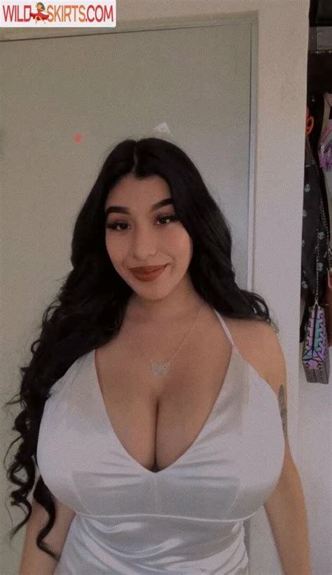 Fernanda V Mafe Sita V Fernanda Nude OnlyFans Instagram Leaked Photo