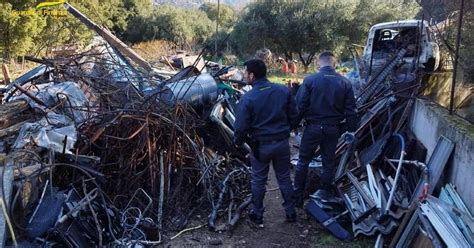 Maxi Discarica Abusiva Sequestrata A Villagrandestrisaili Dalle Fiamme