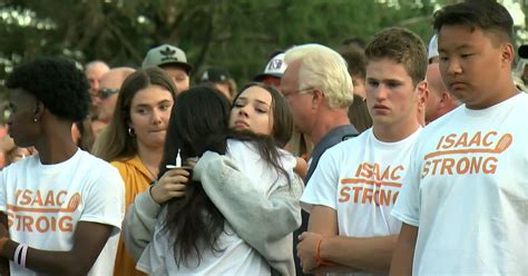 Apple River Stabbings Vigil Held For Isaac Schuman In Stillwater Cbs