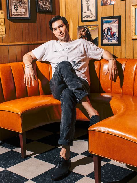 Succession Season 2: Nicholas Braun on Cousin Greg, Zola & Owning a Bar ...