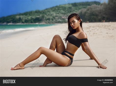 Beautiful Sexy Woman Image And Photo Free Trial Bigstock