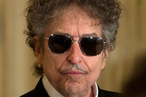 Bob Dylan Demandado Por Presunto Abuso Sexual De Una Ni A En