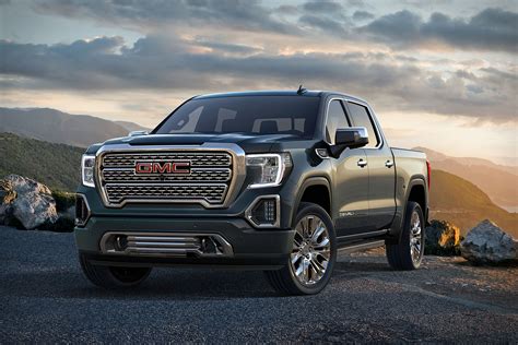 2019 GMC Sierra Denali Truck Uncrate