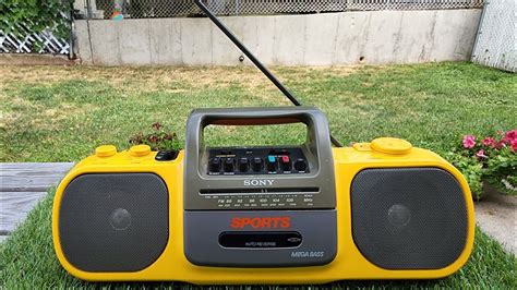 Sony Sport Cfs 905 Portable Cassette Boombox Amfm Radio Mega Bass