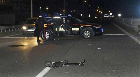 25enne In Monopattino Travolto E Ucciso Da Un Auto Conducente Positivo