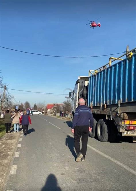 Video Grav Accident La C Preni Persoan Resuscitat A Aterizat Un