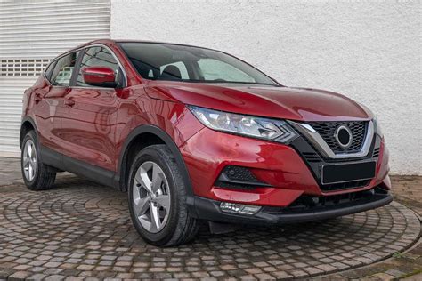 Nissan Qashqai Ii J Po Liftingu Za Lepka Kratka Przedniego