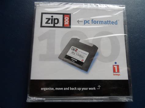 Iomega ZIP Disk 100MB : Amazon.com.tr: Bilgisayar