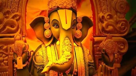 Ganesh Chaturthi এই মন্দিরে গণেশের রূপ মানুষের মত রহস্যের পিছনে