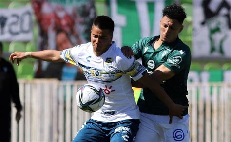 Santiago Wanderers Enciende Las Redes Sociales Con Un Palo A Everton