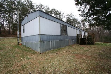 1172 Bull Run Rd Luttrell Tn 37779 Trulia