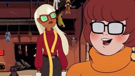 ‘scooby Doos Velma Confirmed As Lesbian In New Halloween Themed Hbo