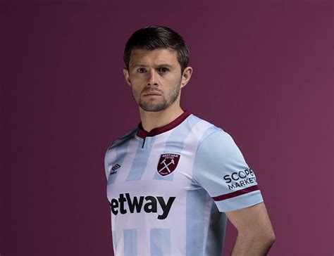 Umbro 2021 22 West Ham United Away Shirt Leaked The Kitman