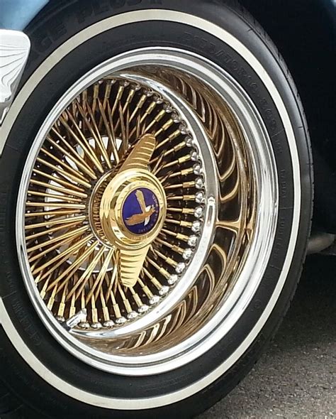 FOR SALE 14X7 100 SPOKE ALL GOLD CENTER AUTHENTIC DAYTON WIRE WHEELS