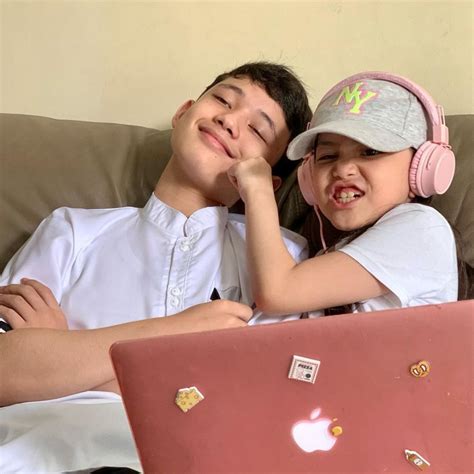 Keakraban Alwi Assegaf Dan Adik Kompak Jadi Youtuber