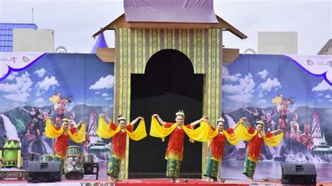 Tarian Daerah 34 Provinsi LENGKAP GAMBAR