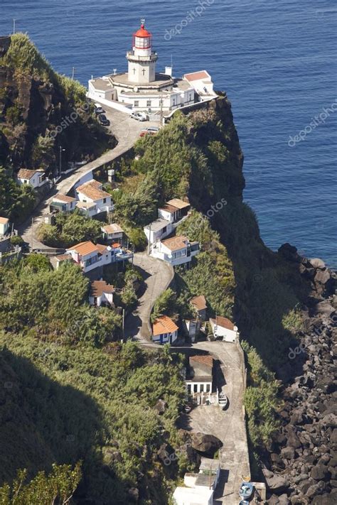 Faro Carretera Y Oc Ano Atl Ntico En Ponta Do Arnel Azores 2024