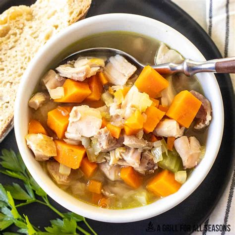 Smoked Chicken Soup : Easy Homemade Recipe - A Grill for All Seasons