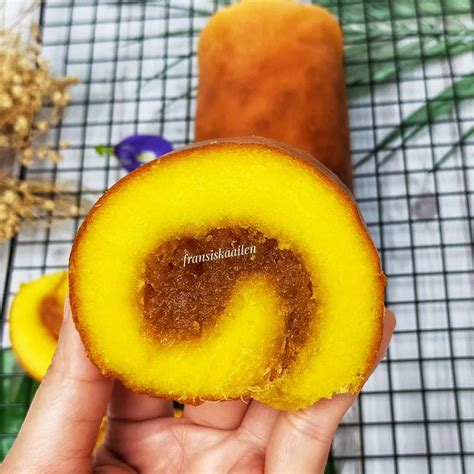 Resep Roll Cake Nanas Dari Fransiskaailen