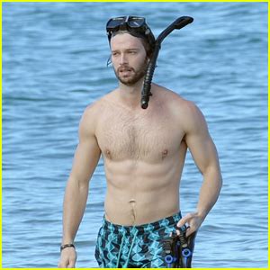 Patrick Schwarzenegger Shows Off His Buff Body At The Beach In Hawaii