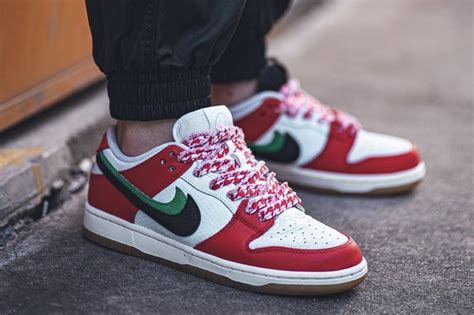 率先近賞 Frame Skate X Nike Sb Dunk Low「habibi」全新聯乘鞋款 Hypebeast