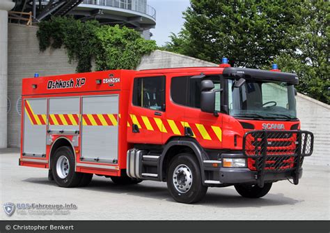 Einsatzfahrzeug Scania P 360 Oshkosh HTLF 40 40 BOS Fahrzeuge