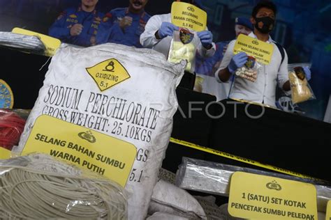 Kasus Kepemilikan Bahan Peledak Ikan Antara Foto