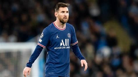 Lionel Messi Incertain Pour Affronter Le Bayern Munich En Ldc