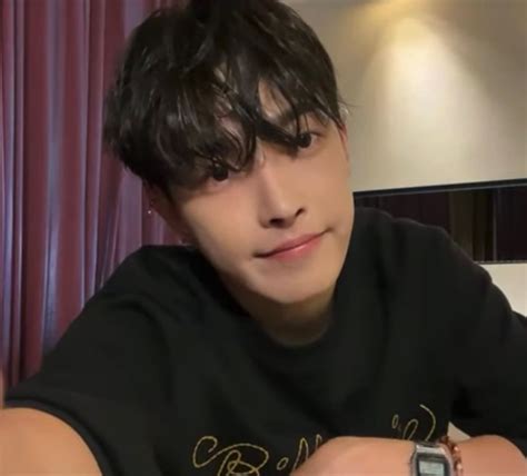 Love You So Much I Love Him Jade Eyes Learn Korean Kim Hongjoong