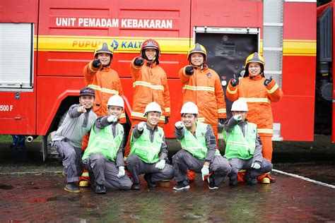 Latih Kesigapan Karyawan Tangani Kebakaran Pupuk Kaltim Gelar Fire And