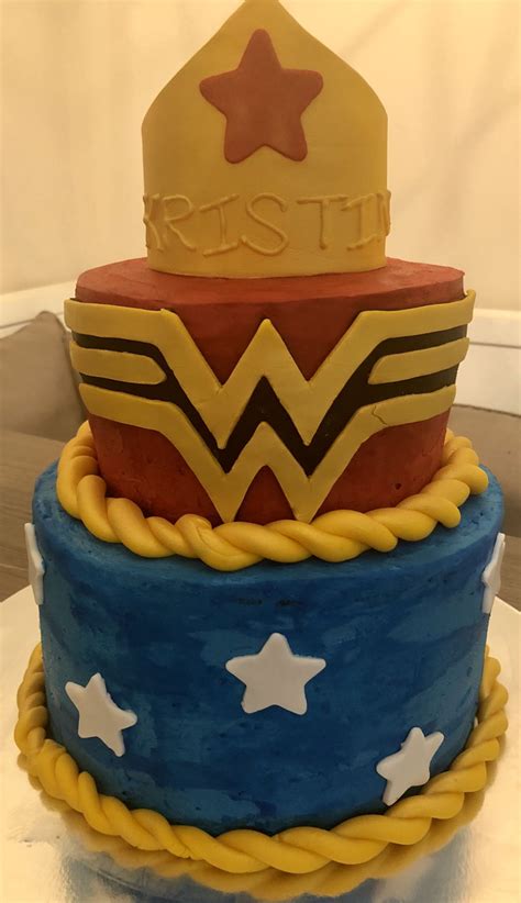 Wonder Woman Cake