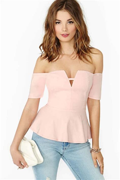 Beautiful Peplum Top Outfit Ideas Sheideas