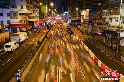 2019渣打香港馬拉松開跑