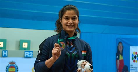 Issf World Cup Granada Manu Bhaker Wins Bronze Medal In M Air