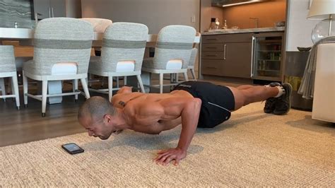 David Goggins It Is A Simple 30 Push Up Workout Thats Not So Simple Youtube