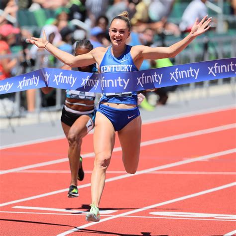 In A Flash Abby Steiner Has Sprinted To Us Track Stardom Wsj