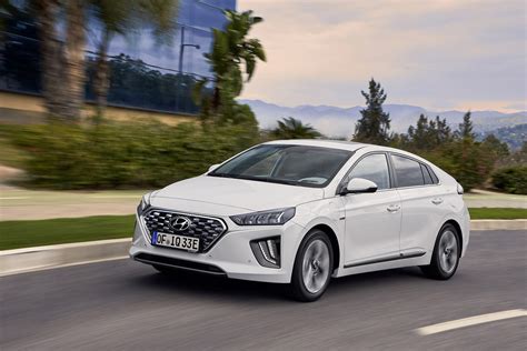 Hyundai Ioniq Overview The Taxi Centre