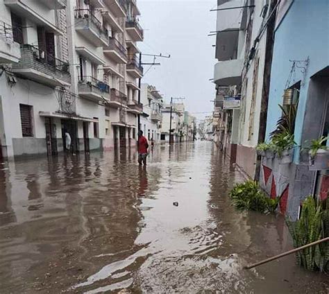 Reportan Inundaciones En La Habana Por Intensas Lluvias Radio Rebelde