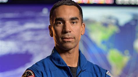 Indian American Raja Chari Among 18 Astronauts Selected For Nasas Manned Moon Mission The Hindu