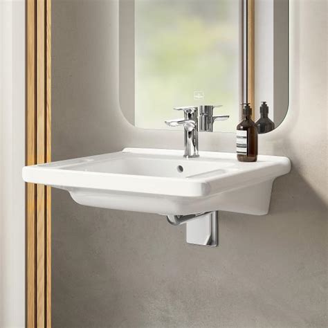 Villeroy Boch Vicare Wall Mounted Washbasin White A Reuter