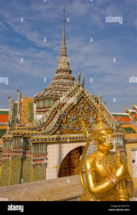 Emerald Buddha High Resolution Stock Photography And Images Alamy