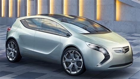 Hybrid cars still three years away for GM Europe