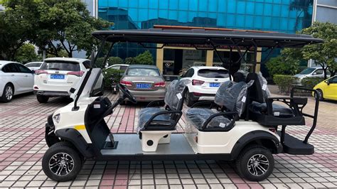 Luxury High Quality Seats Electric Hotel Golf Cart Ce Dot Sightseeing