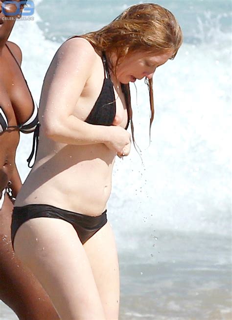 Natasha Lyonne Nackt Oben Ohne Bilder Playboy Fotos Sex Szene