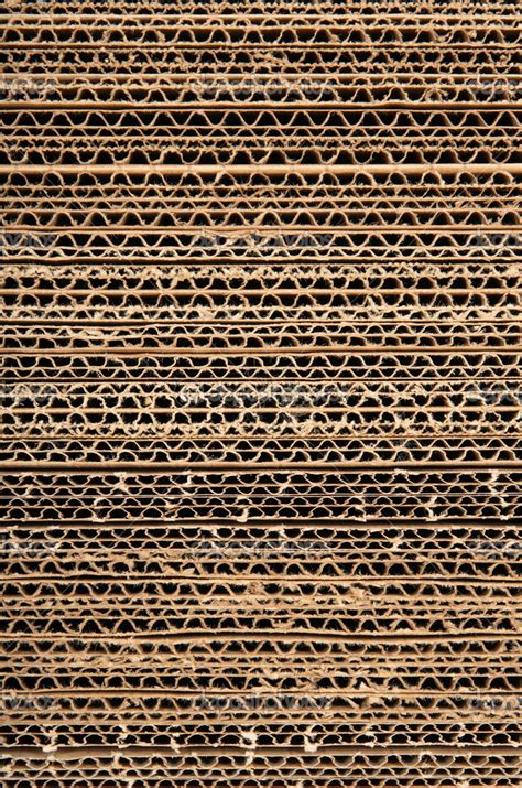 Textura de cartón corrugado fotografía de stock StudioLightAndShade