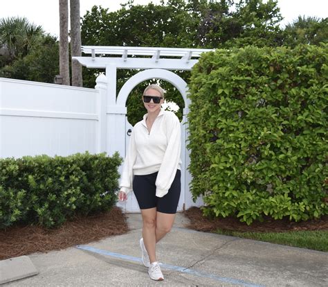 The Fashionably Late Blonde