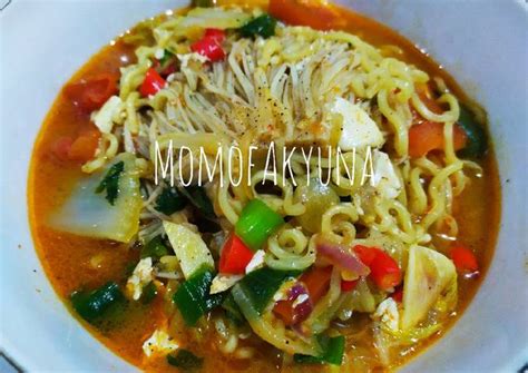 Resep Mie Instan Enoki Kuah Pedas Oleh Momofakyuna Cookpad