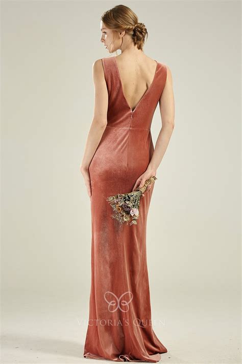 Plunging V Neck Empire Waist Velvet Long Bridesmaid Dress VQ